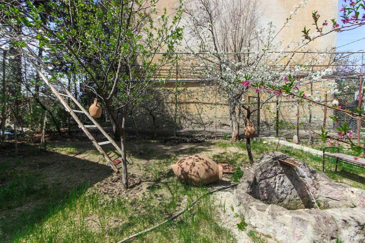 Apartment Gardens 44 Tbilisi Luaran gambar