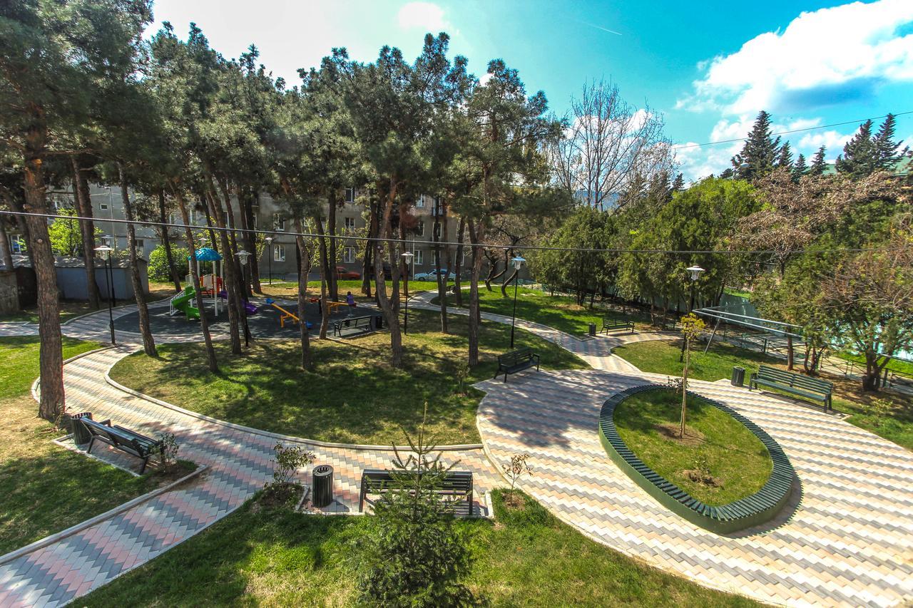 Apartment Gardens 44 Tbilisi Luaran gambar